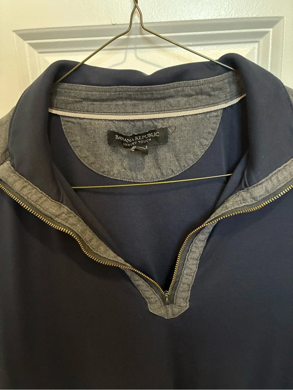 Banana Republic men banana